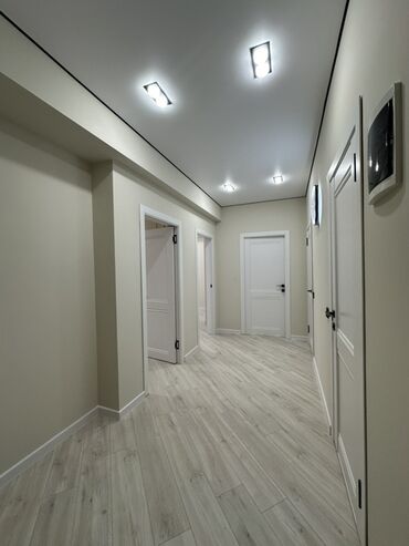 недвижимость в карабалте: 2 комнаты, 66 м², Элитка, 4 этаж, Дизайнерский ремонт