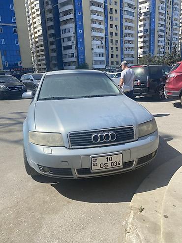 Audi: Audi A4 sedan - Kuzov: sedan, açıq mavi rəng - Ban komplekti — 1