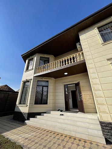 Продажа квартир: 5 и более комнат, 220 м², 2 этаж — 1