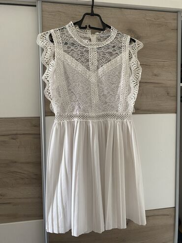 haljina lale: M (EU 38), bоја - Bela, Drugi stil, Kratkih rukava