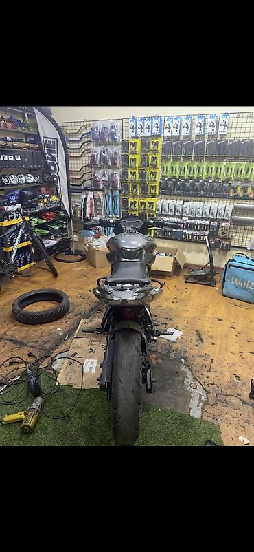 bajaj rs200: Bajaj - Pulsar NS200, 200 sm3 — 4