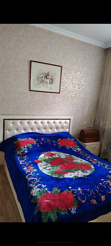 mənzil alışı: Təcili Kupcalı 6 otaqlı 2 mərtəbəli həyət evi Satılır: qaz su işiq — 6