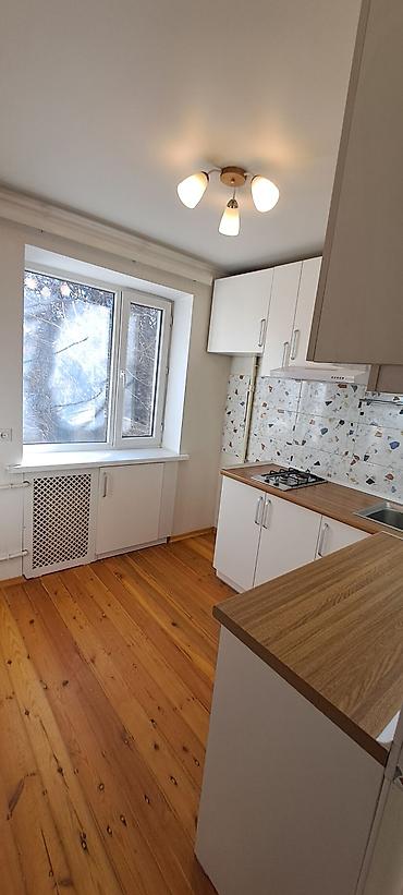 Продажа квартир: 2 комнаты, 42 м², 2 этаж, Евроремонт — 10