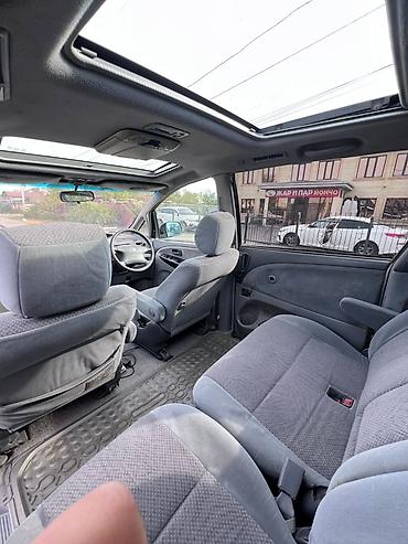 Toyota: Toyota Estima: 2002 г., Автомат, Бензин, Вэн/Минивэн — 4