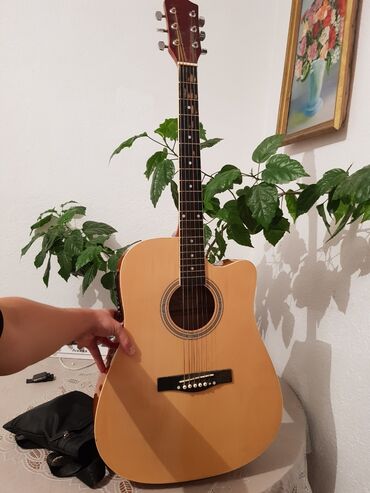 гитара 41 размер: Продаю электроаккустическую гитару 41 размера