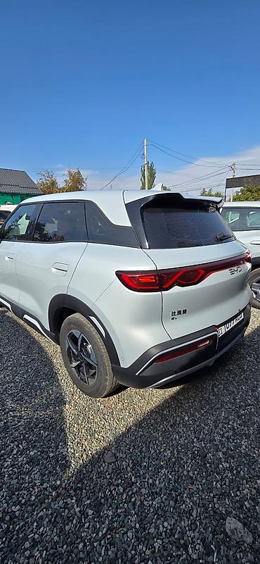 BYD: BYD Yuan Up: 2025 г., 0.1 л, Автомат, Электромобиль — 2