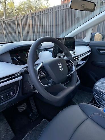 Продажа авто: JMEV : 2021 г., 0.1 л, Автомат, Электромобиль, Минивэн — 5