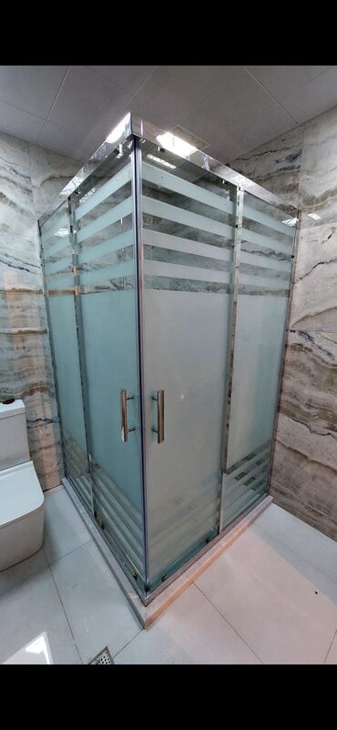 Duş kabinaları, arakəsmələr: Yeni Üstü açıq kabina, Künc üçün, Pulsuz çatdırılma — 15