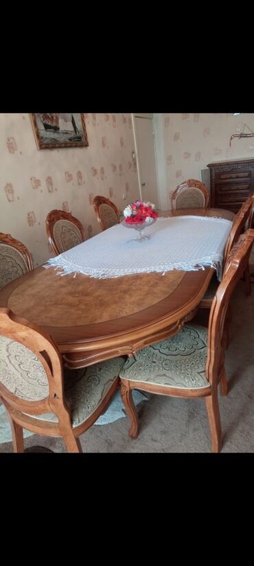 işlənmiş stol stul dəsti sumqayit: Qonaq otağı üçün, İşlənmiş, Açılmayan, Dördbucaq masa, 8 stul, Malayziya