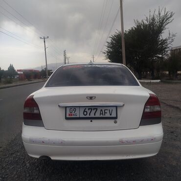 крыло нексия 1: Daewoo Nubira: 1999 г., 1.6 л, Механика, Бензин, Седан