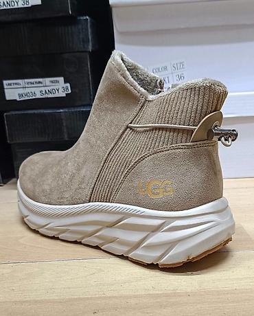tommy hilfiger zenska obuca: 🍂 Ugg Nov Model🍂
🍂Dostupni brojevi 36-41
🍂Cena 3500 din — 7