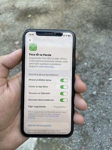 i̇phone 11 pro: IPhone 11 Pro, 64 GB, Matte Midnight Green, Face ID — 2