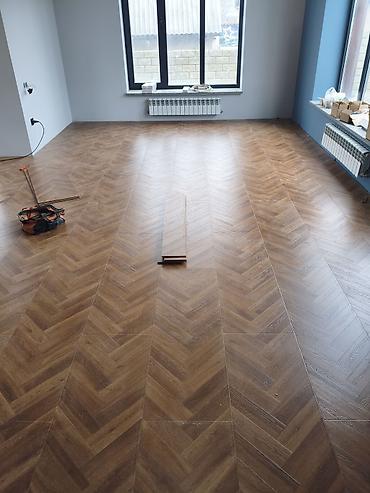 construction work: Укладка пола, Монтаж напольных плинтусов, Стяжка пола | Ковролин, Ламинат, Паркет Больше 6 лет опыта — 5