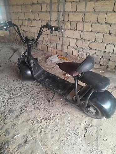 2 tekerli scooter: Geniş təkərli elektrik skuter Xüsusiyyətlər: - Geniş profilli qabaq — 2