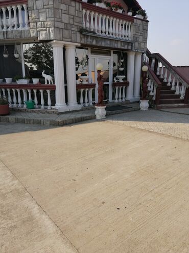 Kuće na prodaju: 420 kv. m, 6 soba — 29