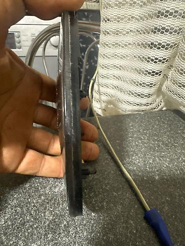 cherry masin: Lexus ön radiator barmaqlığı üçün emblem/2012 - Marka: Lexus (ön — 3