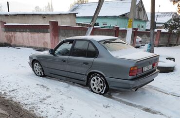радиаторы отопления бу: BMW 5 series: 1989 г., 2.5 л, Механика, Бензин, Седан