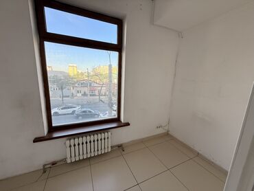 Кабинеты в салонах красоты: Сдаю Кабинет в салоне, 7 м², Для бровиста, Для визажиста, Для лешмейкера