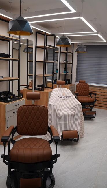 продаю мебель для салона красоты: Ищем барберов💈 В барбершоп требуются мастера со стажем от 2 лет. 🔹