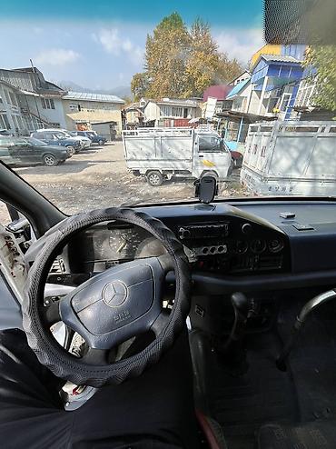 порог накладки спринтер: Mercedes-Benz Спринтер: 1999 г., 2.9 л, Механика, Дизель, Фургон — 4