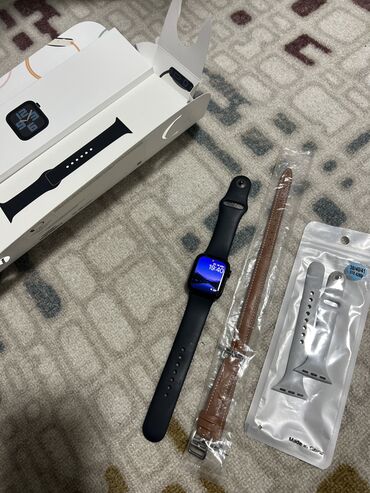 чехол для телефона кожаный: Продаю эпл воч ( Apple Watch SE 40mm Aluminum case) Идеальные 😍