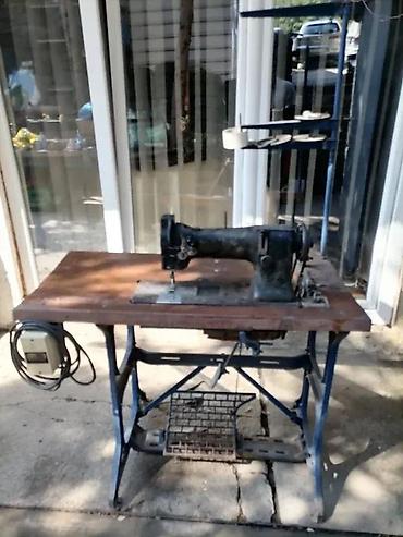 Industrijske šivaće mašine: Industrijska šivaća mašina sa postoljem i radnim stolom - Teški — 3