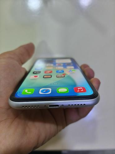 iphone 11 dubayski: IPhone 11, Ağ, Face ID — 3
