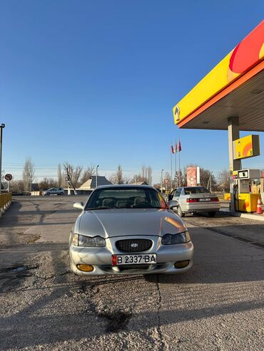 Hyundai: Hyundai Sonata: 1996 г., 2 л, Механика, Бензин, Седан