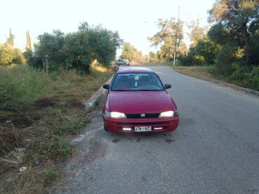 Toyota Corolla: 1.3 l. | 1997 έ. Λιμουζίνα