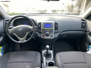 Hyundai: Hyundai i30: 1.4 l. | 2010 έ. Χάτσμπακ