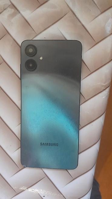 ucuz qiymətə telefon: Samsung Galaxy A06, 128 GB, rəng - Boz, İki sim kartlı — 2