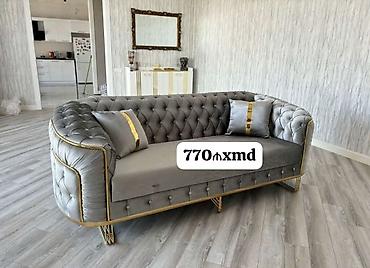 divan kravat: Zərif dizaynlı 3 nəfərlik divan - Rəng: boz (qızılı dekor xətləri və — 1