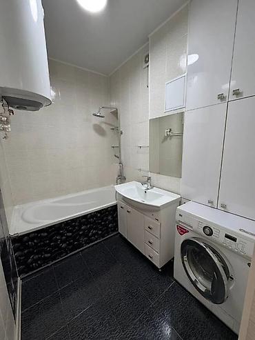 89: 3 комнаты, 70 м², 6 мкр 106 серия, 8 этаж, Свежий ремонт — 8