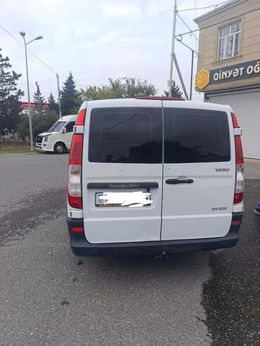 Mercedes-Benz: Mercedes-Benz Vito: 2.1 l | 2008 il Van/Minivan — 7
