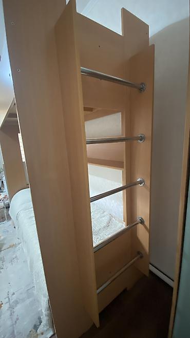 bunk bed: Двухъярусная детская кровать, Б/у, ЛДСП — 4
