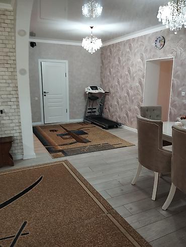 Продажа коттеджей и домов: Продаётся большой благоустроенный дом в районе третьей школы, три at lalafo.kg — 4 Продажа коттеджей и домов: Продаётся большой благоустроенный дом в районе третьей школы, три — 4