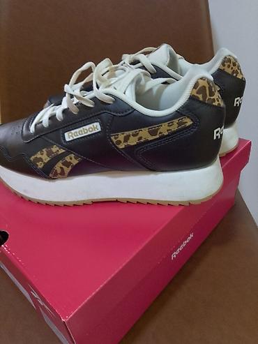 crocs papuce deichmann: Zenske Reebok,velicina 40,duzina gazišta 25,5 cm,kratko nosene,bez — 1