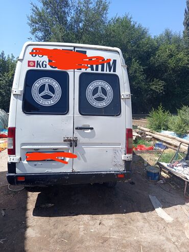 домкрат для авто: Автобус, Mercedes-Benz