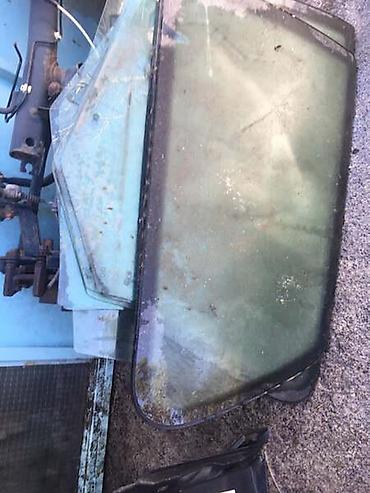tom: STAKLA ZA VRATA ZA VOLKSWAGEN GOLF 5, GOLF 4, PASSAT B5 . OD 1996 — 4