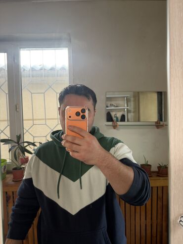 куплю бу телефоны: IPhone 17 Pro, Б/у, 256 ГБ, Зарядное устройство, Защитное стекло, Кабель, 100 %