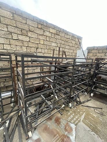 quruducu: Məhsul: Metal konstruksiya çərçivələri və hərəkətli rəf arabaları — 2
