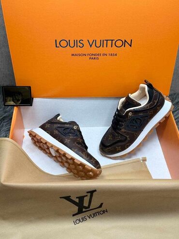 Women's Sneakers and athletic shoes: Louis Vuitton, 36, bоја - Braon na lalafo.rs — 3 Women's Sneakers and athletic shoes: Louis Vuitton, 36, bоја - Braon — 3