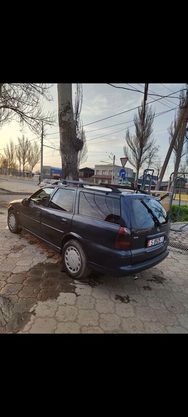 продаю опель зафира: Opel Vectra: 2001 г., 1.8 л, Механика, Бензин, Универсал