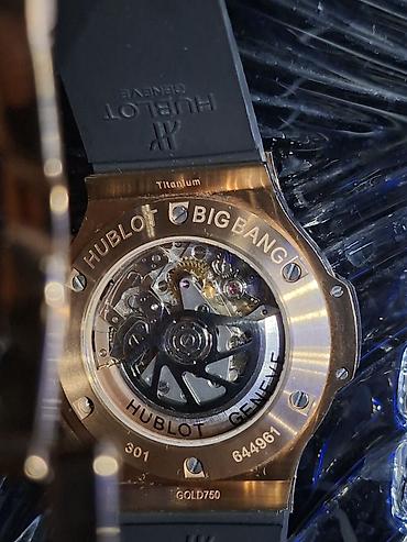 fiber optic: Hublot Big Bang avtomatik saat Kasa: 18 ayar pembe altın. Bezel (Saat — 4