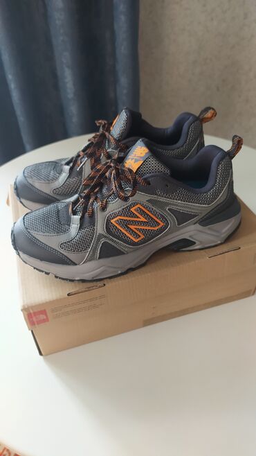 new balance 574 бишкек: Эркектердин кроссовкасы, 41, New Balance, Жаңы, түсү - Боз