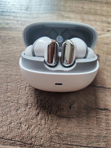 Bluetooth qulaqlıq (TWS) – şarj qutusu ilə Xüsusiyyətlər - Tam simsiz