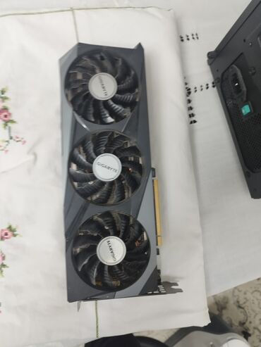 Видеокарты: Видеокарта, Б/у, Gigabyte, GeForce RTX, 8 ГБ, Для ПК