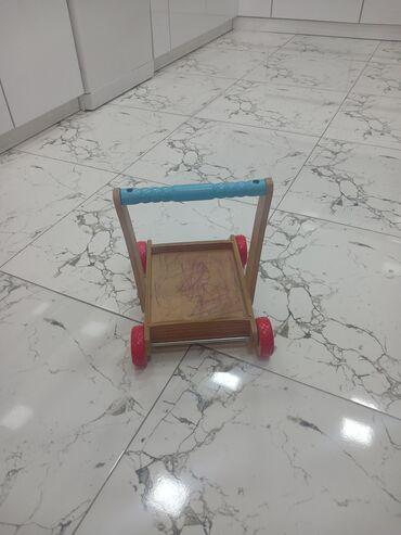 manej carpayı: Uşağın yeriməsi üçün 20 AZN. Mothercare markası