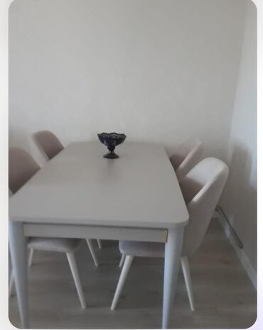 krevetka xerceng satisi: Masa desti 550₼ satilir .4 eded stulnan .1 ay once 750₼ alinib .Unvan