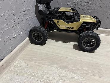 Oyuncaq nəqliyyat: Uzaqdan idarə olunan ofroud RC maşın - Model: MXE Desert Crawler — 2